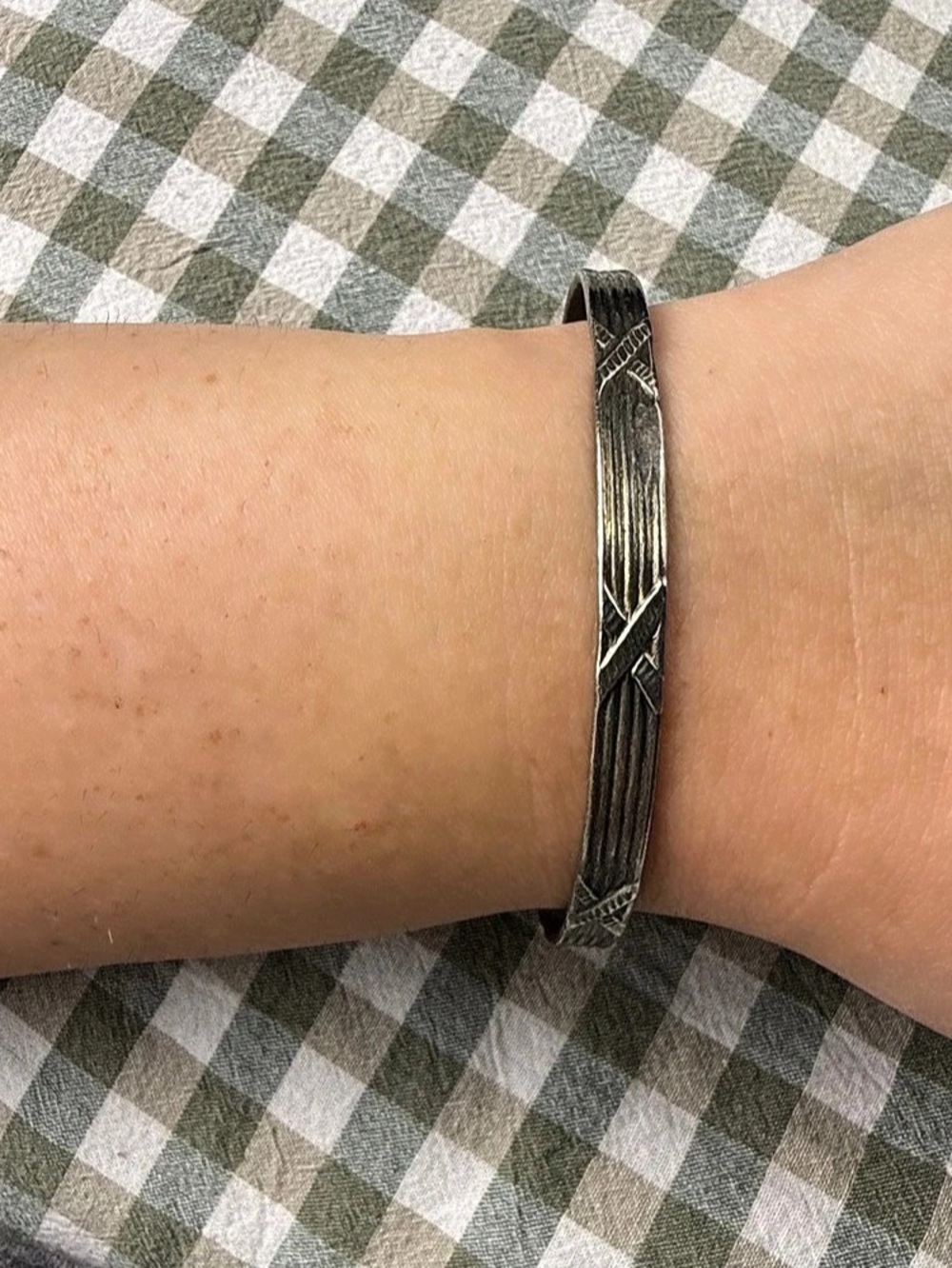 Vintage Alpaca Engraved Geometric Bangle Bracelet